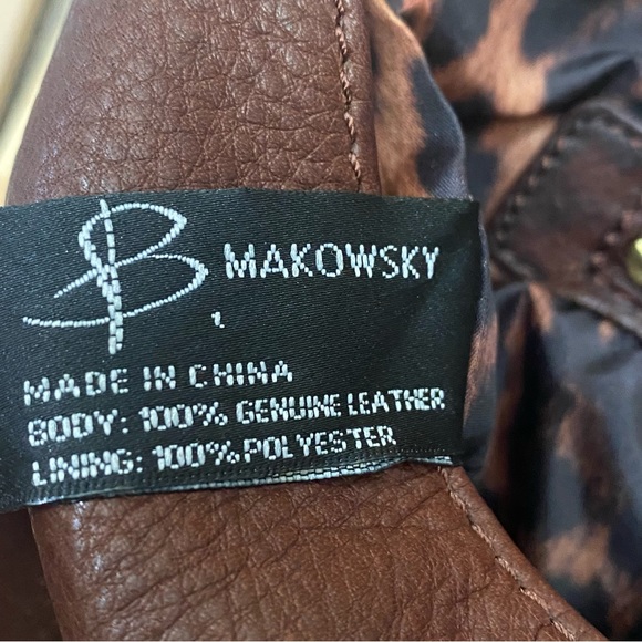 B. Makowsky 100% Genuine Leather Brandy Convertible Envelope Clutch Shoulder Bag - Picture 14 of 14